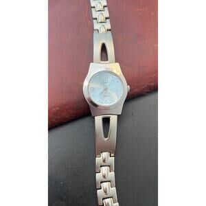 Women's 725 Originals Watch, Silver Tone Bracelet Band, New Battery